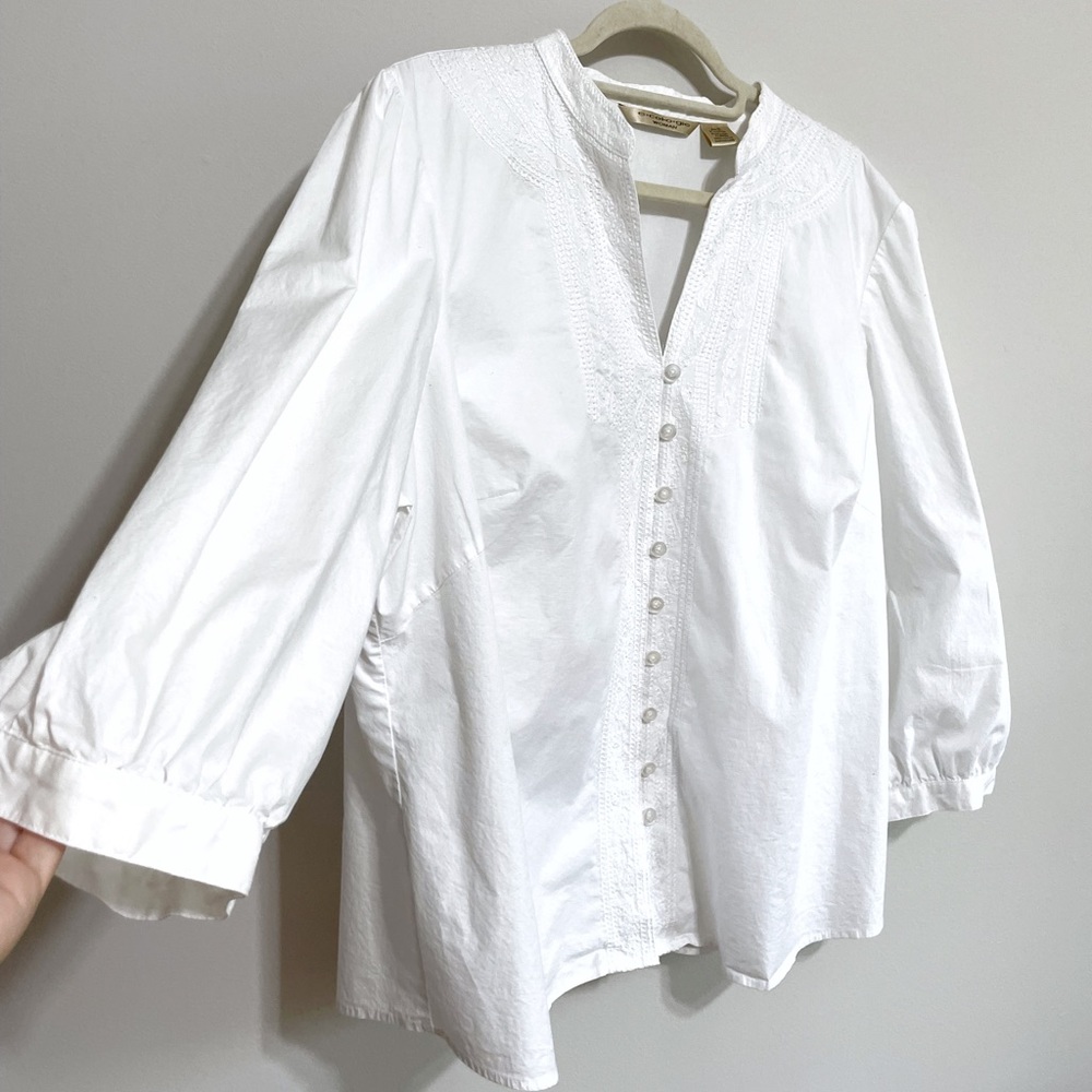 Fitted Button Down Shirt Casual with Embroidery